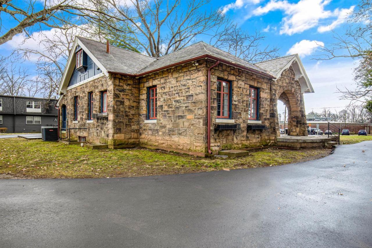 The Howe House Nashville Ngoại thất bức ảnh